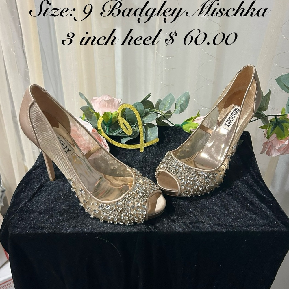 Badgley Mischka Elegant Gold Embellished Heels